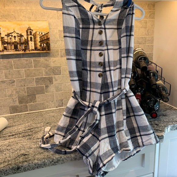 Aerie Plaid Halter Romper size small - Picture 5 of 8